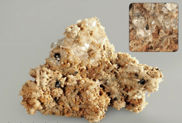 Флюорит с кальцитом и ильваитом - «globural.ru» - Серов